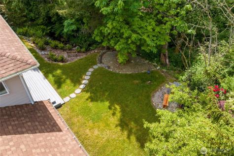 1311 Clearbrook Drive Bellingham WA 98229