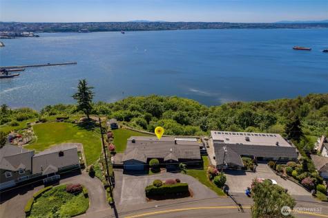 2112 Browns Point Boulevard Tacoma WA 98422