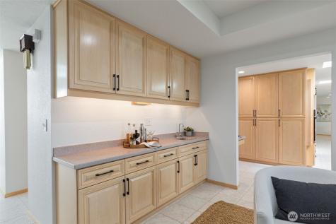2112 Browns Point Boulevard Tacoma WA 98422