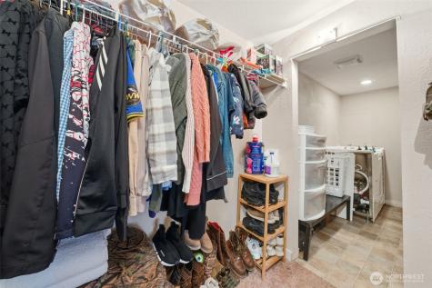 2012 S 332nd Street Federal Way WA 98003