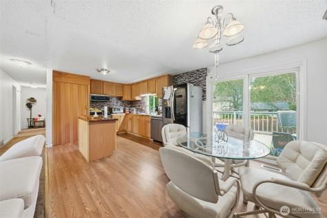 2012 S 332nd Street Federal Way WA 98003