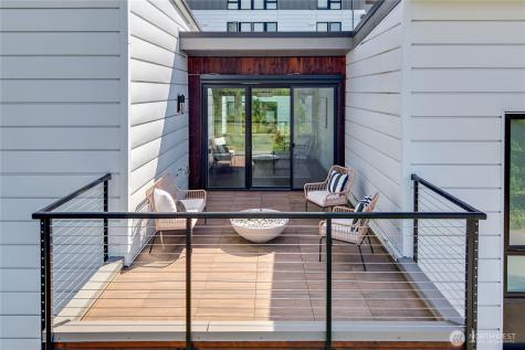 227 Ebi Lane NE Bainbridge Island WA 98110