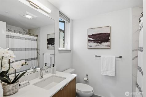 227 Ebi Lane NE Bainbridge Island WA 98110