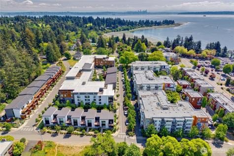 227 Ebi Lane NE Bainbridge Island WA 98110