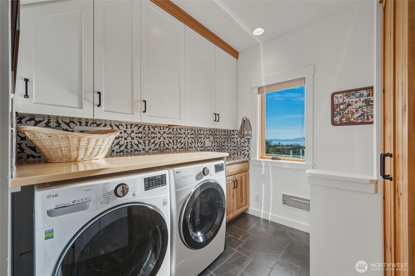 4065 Sunny Hill Lane Lummi Island WA 98262