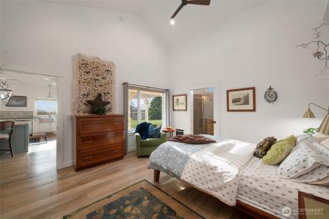 4065 Sunny Hill Lane Lummi Island WA 98262