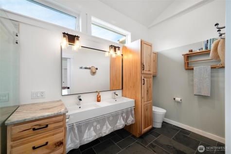 4065 Sunny Hill Lane Lummi Island WA 98262