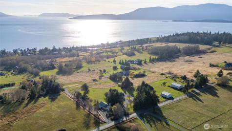 4065 Sunny Hill Lane Lummi Island WA 98262