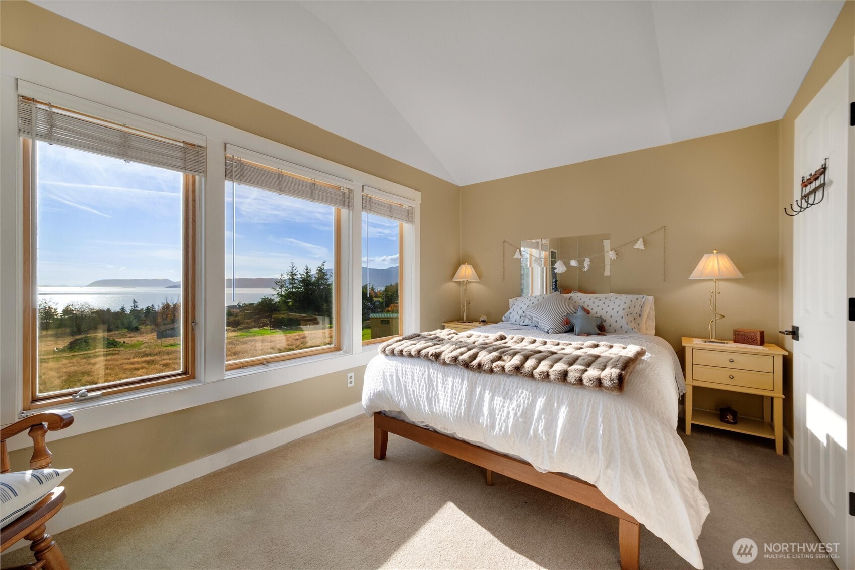 4065 Sunny Hill Lane Lummi Island WA 98262
