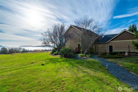 4065 Sunny Hill Lane Lummi Island WA 98262