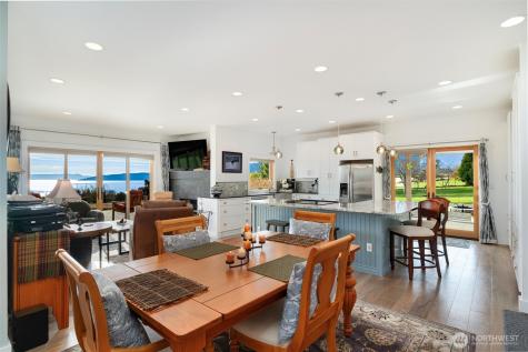 4065 Sunny Hill Lane Lummi Island WA 98262