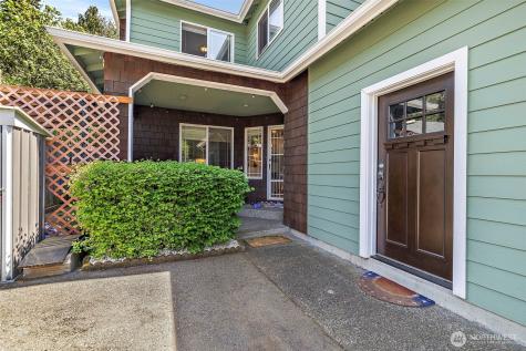 19836 Palatine Avenue N Shoreline WA 98133