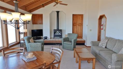 1407 Ocean Shores Boulevard SW Ocean Shores WA 98569