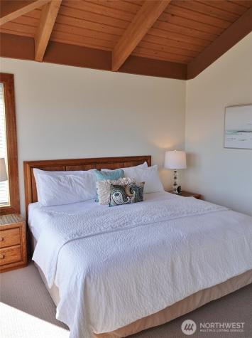 1407 Ocean Shores Boulevard SW Ocean Shores WA 98569