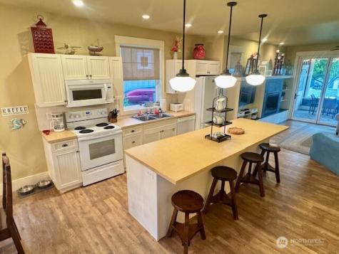 95 Honeysuckle Lane Oroville WA 98844