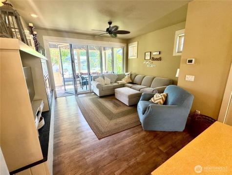95 Honeysuckle Lane Oroville WA 98844