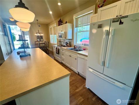 95 Honeysuckle Lane Oroville WA 98844