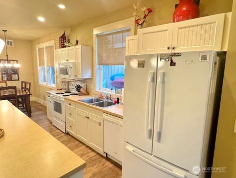 95 Honeysuckle Lane Oroville WA 98844