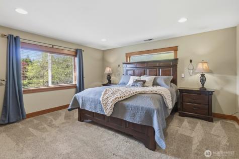 2222 29th Avenue Ct SW Puyallup WA 98373