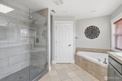 2222 29th Avenue Ct SW Puyallup WA 98373