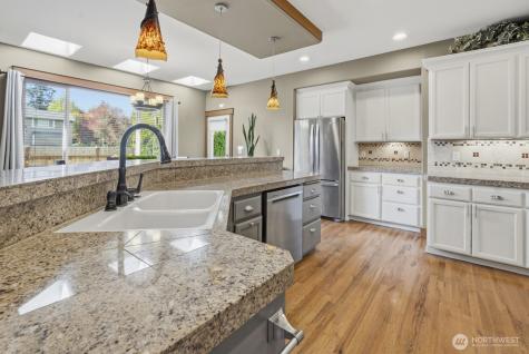 2222 29th Avenue Ct SW Puyallup WA 98373