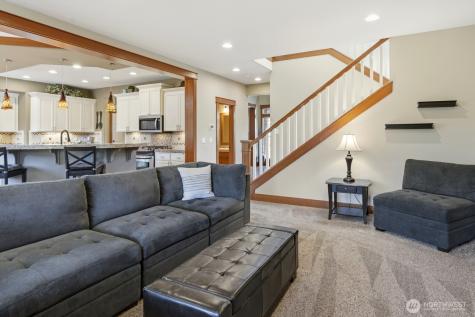 2222 29th Avenue Ct SW Puyallup WA 98373