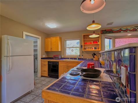 197 Cameron Lake Loop Road Okanogan WA 98840