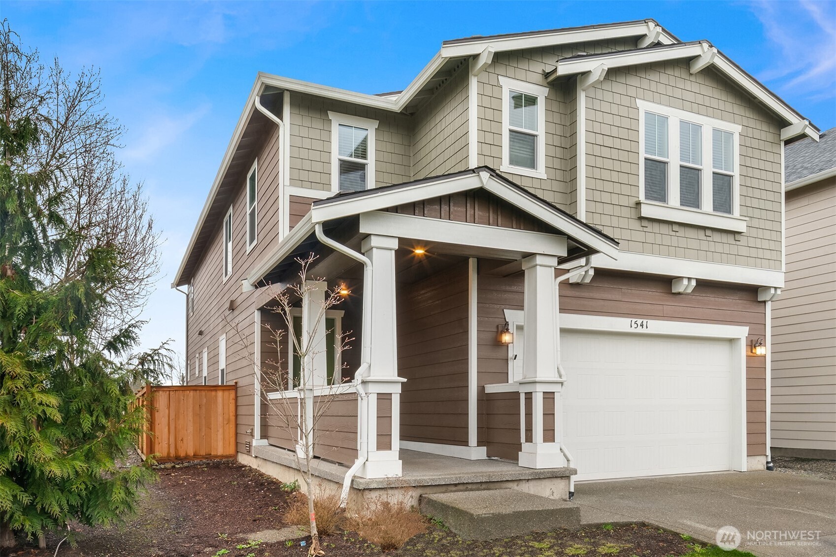 1541 27th Street NW Puyallup WA 98371