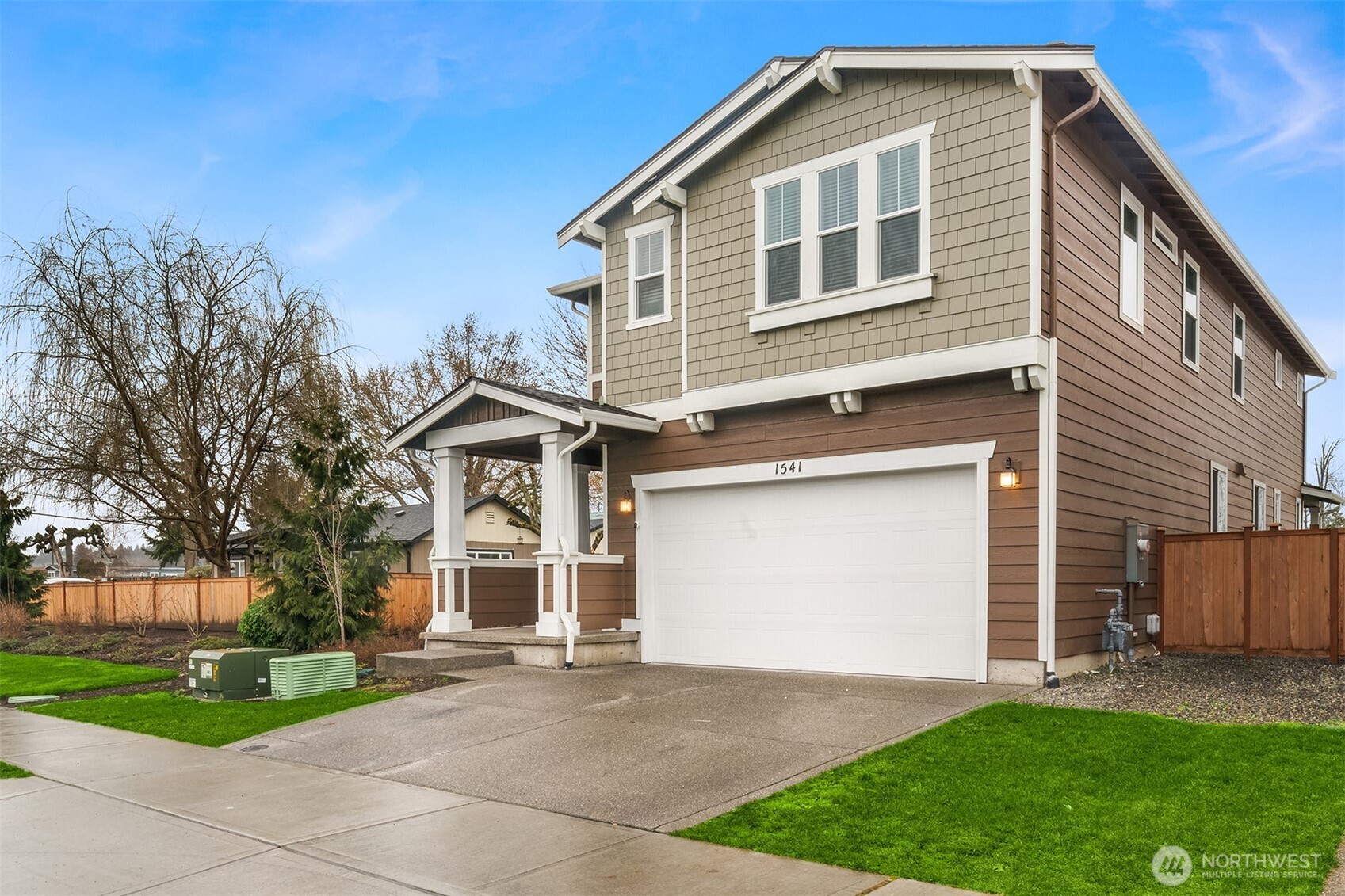 1541 27th Street NW Puyallup WA 98371