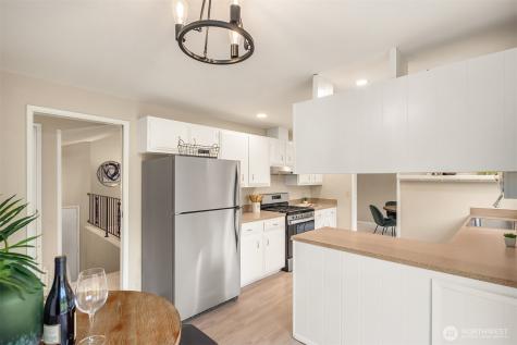 6514 113th Avenue NE Kirkland WA 98033