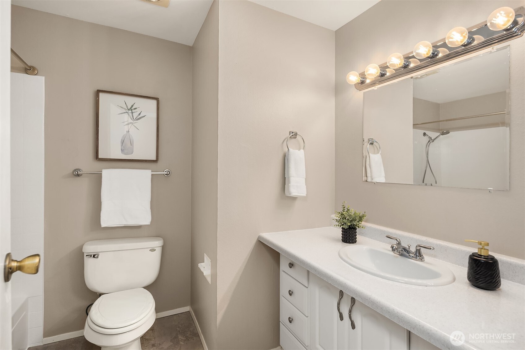 6514 113th Avenue NE Kirkland WA 98033
