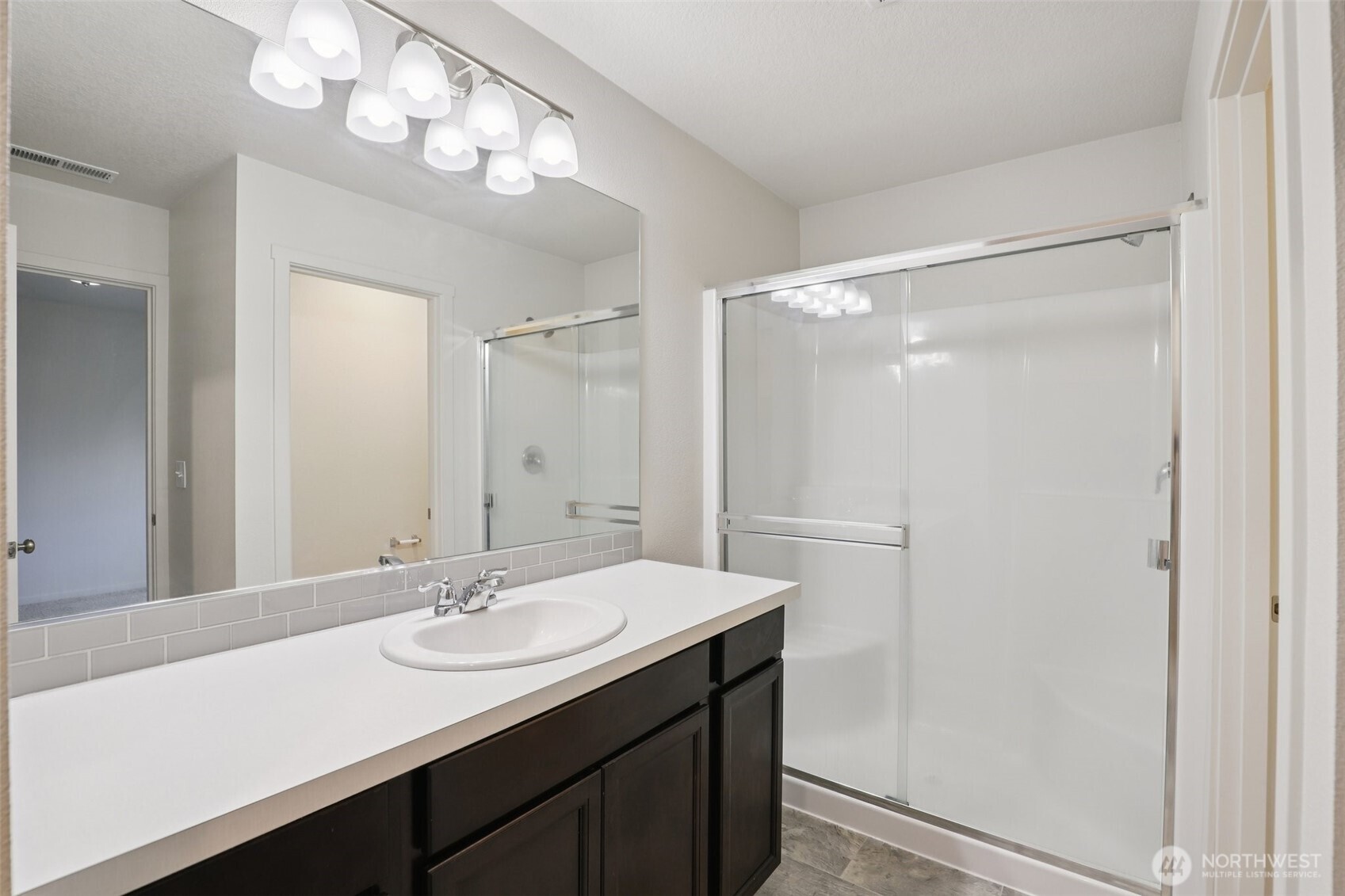 2121 NE 118th Place Vancouver WA 98684