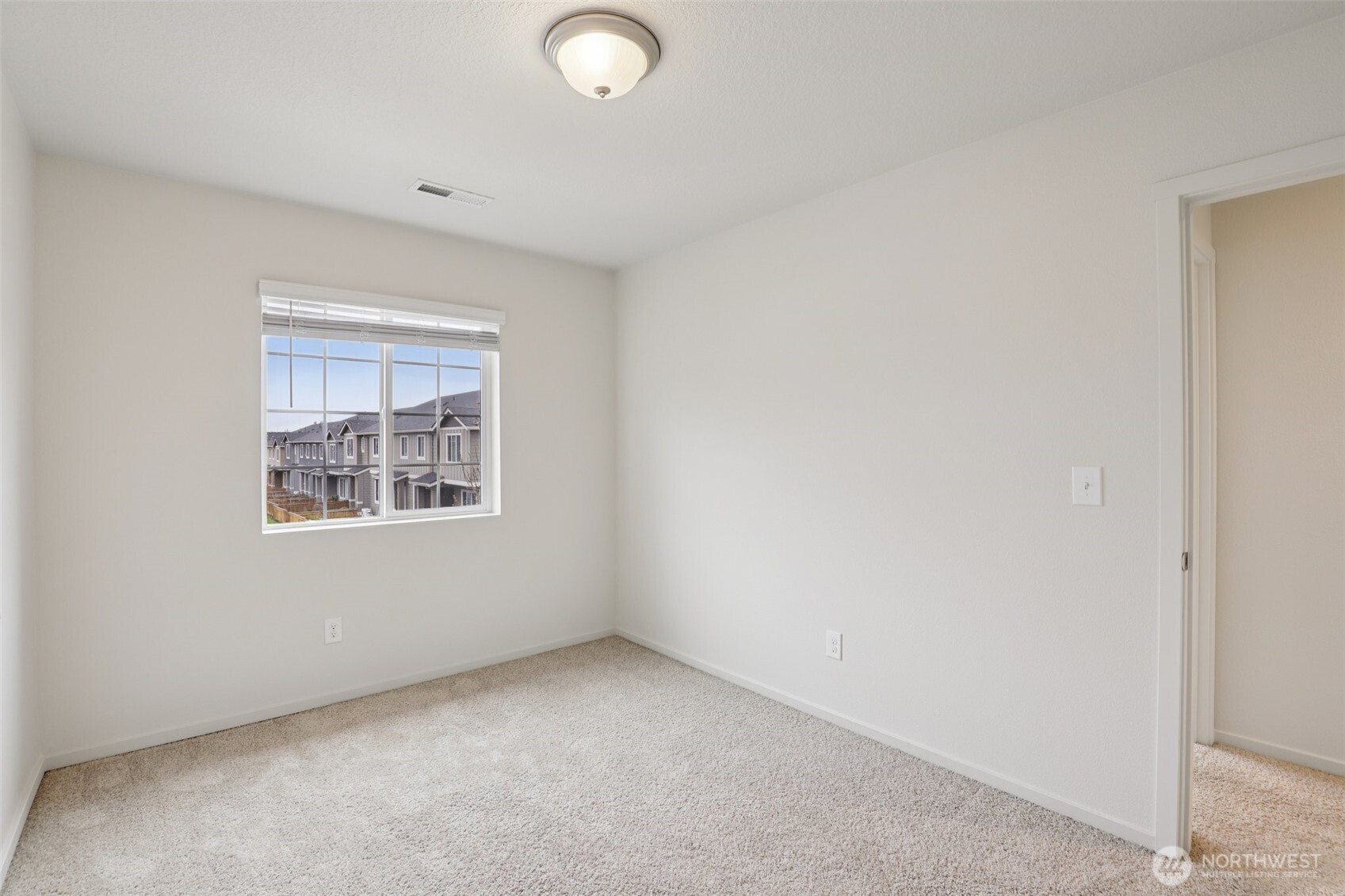 2121 NE 118th Place Vancouver WA 98684