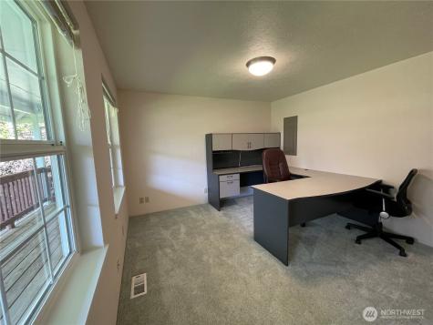 653 Sunset Avenue NE Ocean Shores WA 98569