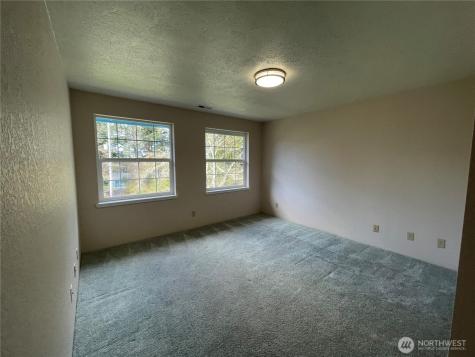 653 Sunset Avenue NE Ocean Shores WA 98569