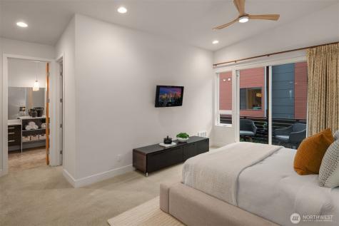 305 24th Avenue E Seattle WA 98112