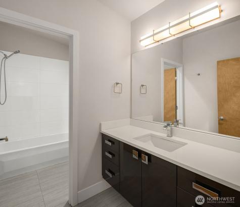305 24th Avenue E Seattle WA 98112