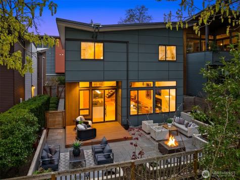 305 24th Avenue E Seattle WA 98112