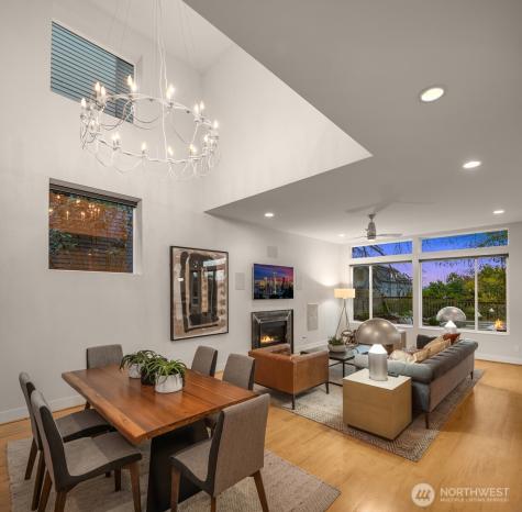 305 24th Avenue E Seattle WA 98112