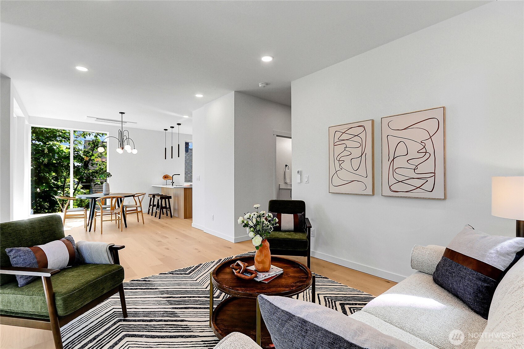 627 W Emerson Street Seattle WA 98119