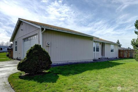 9908 20th Tacoma WA 98445