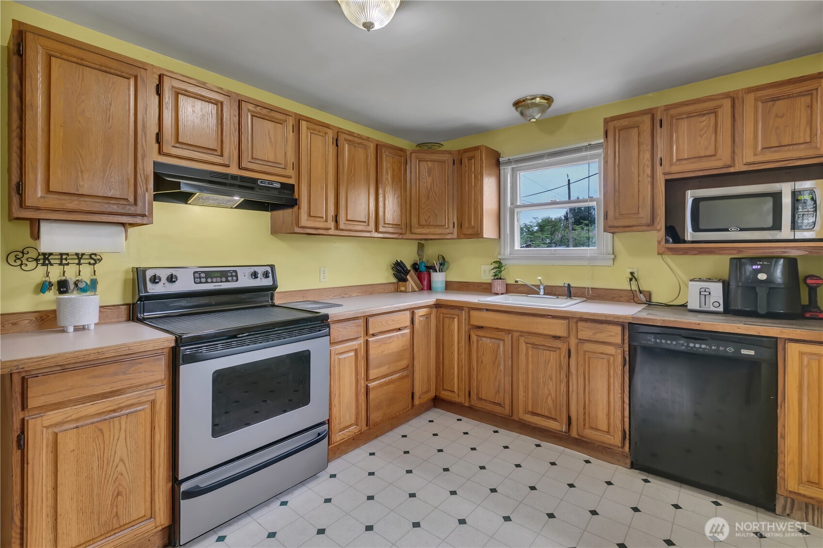 4602 S 122nd Street Tukwila WA 98178