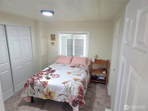 2397 Nightingale Lane Kelso WA 98626