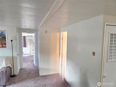 2397 Nightingale Lane Kelso WA 98626