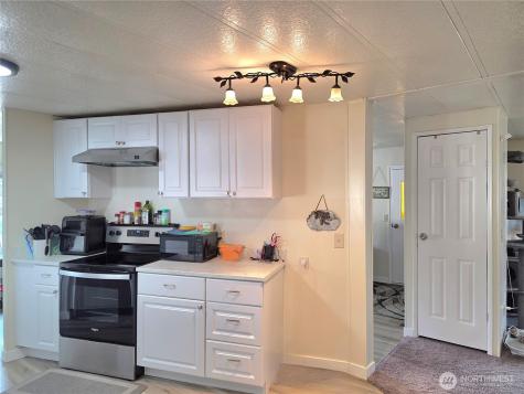 2397 Nightingale Lane Kelso WA 98626
