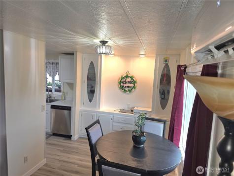 2397 Nightingale Lane Kelso WA 98626