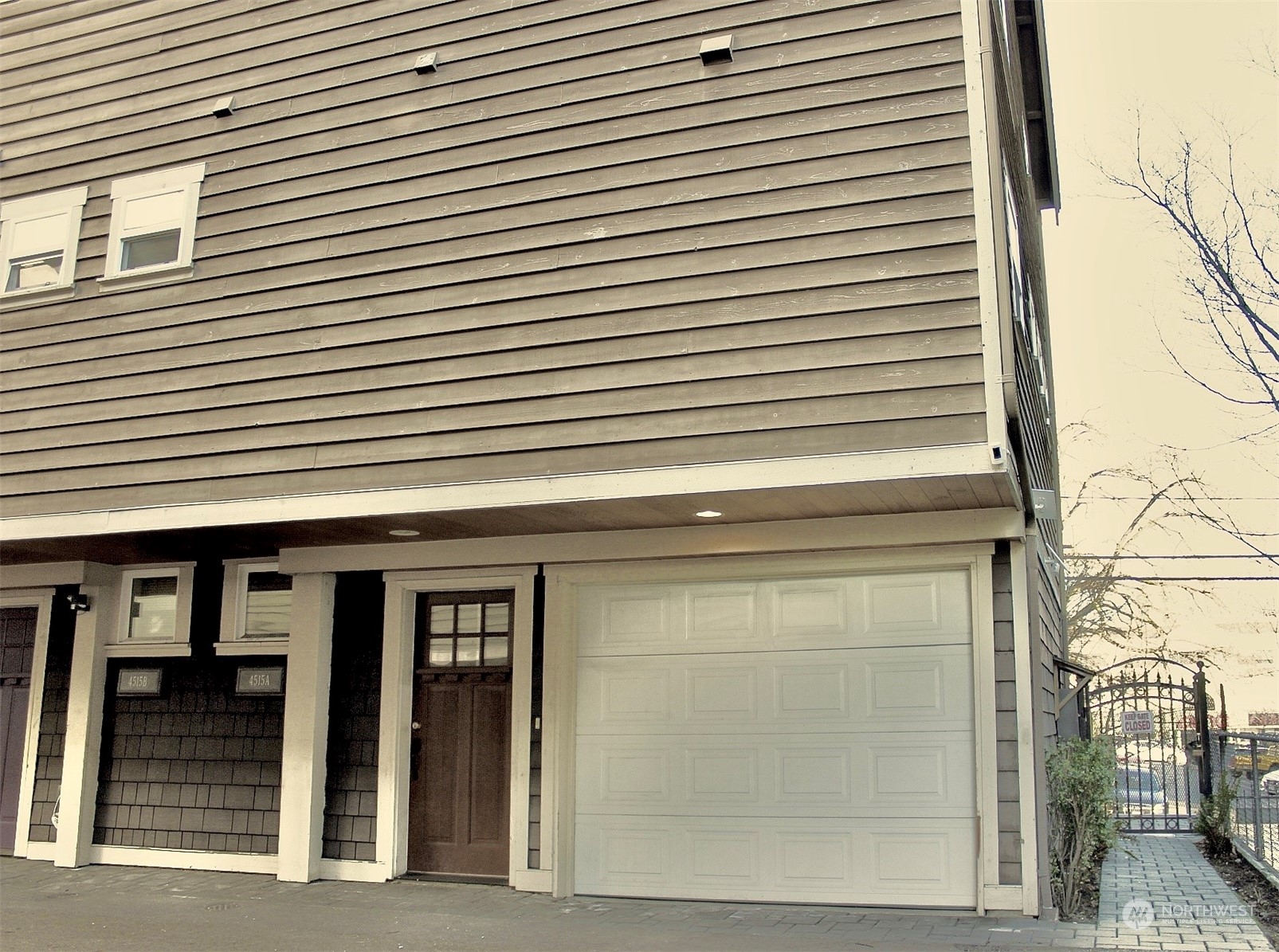 4515 8th Avenue NE Seattle WA 98105