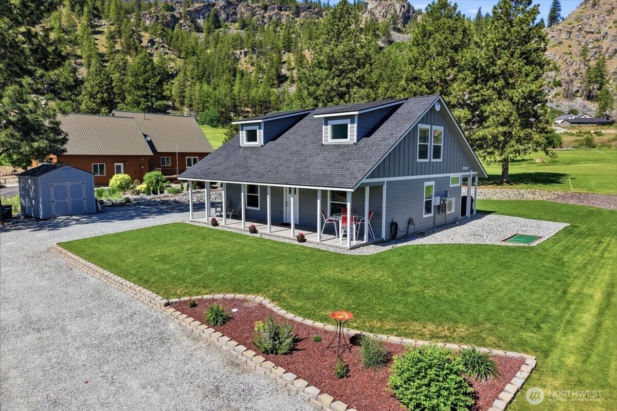 85 Golf Course Drive Pateros WA 98846
