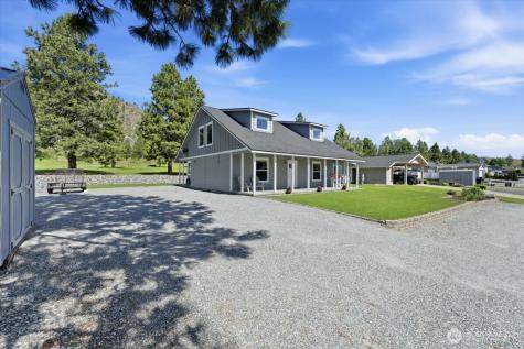 85 Golf Course Drive Pateros WA 98846