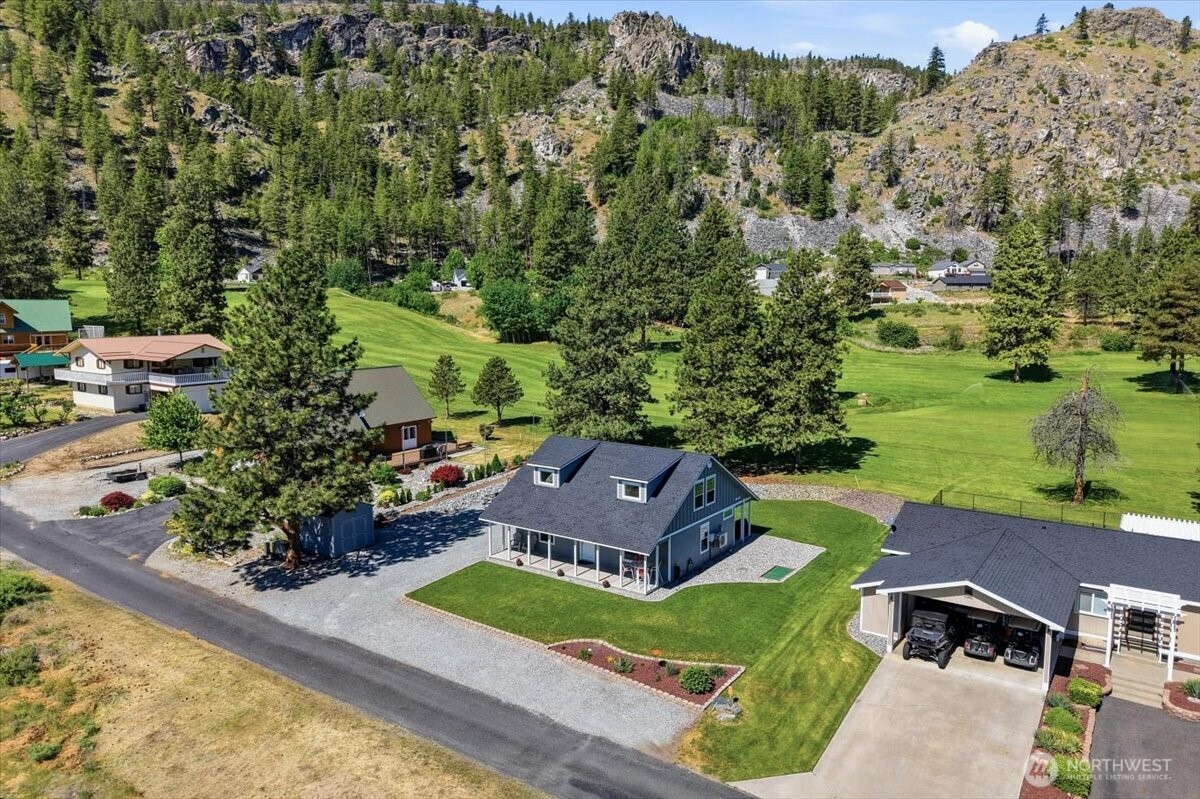 85 Golf Course Drive Pateros WA 98846